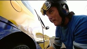 Top Gear James se učí závodit