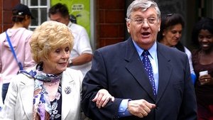 EastEnders 111. epizoda