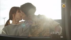 Descendants of the Sun 9. epizoda