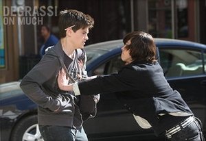 Degrassi 12. epizoda