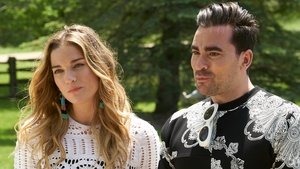 Městečko Schitt's Creek Odpočívej v pokoji, Moiro Roseová