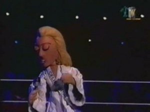 Celebrity Deathmatch 11. epizoda