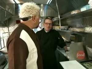 Diners, Drive-Ins and Dives 8. epizoda