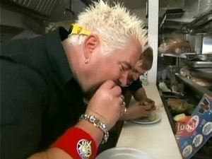 Diners, Drive-Ins and Dives 7. epizoda