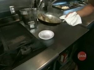 Diners, Drive-Ins and Dives 8. epizoda