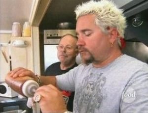 Diners, Drive-Ins and Dives 10. epizoda