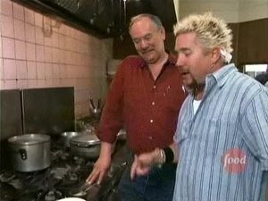 Diners, Drive-Ins and Dives 5. epizoda