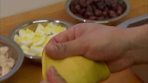 Diners, Drive-Ins and Dives 9. epizoda
