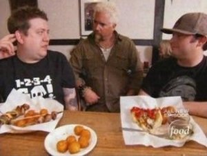 Diners, Drive-Ins and Dives 3. epizoda