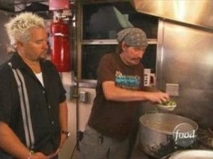 Diners, Drive-Ins and Dives 3. epizoda