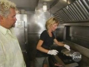 Diners, Drive-Ins and Dives 10. epizoda