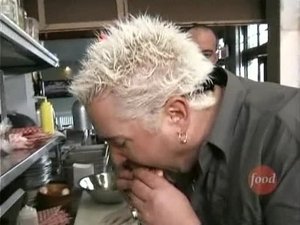 Diners, Drive-Ins and Dives 11. epizoda