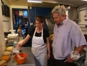 Diners, Drive-Ins and Dives 10. epizoda