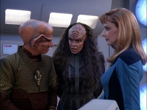 Star Trek: Nová generace Podezření