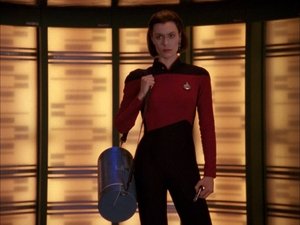 Star Trek: Nová generace Podporučík RO