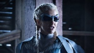 Titans Hank a Dove