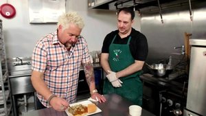 Diners, Drive-Ins and Dives 13. epizoda