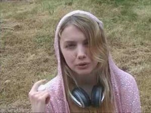 Skins 26. epizoda