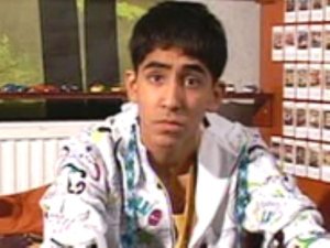 Skins 38. epizoda