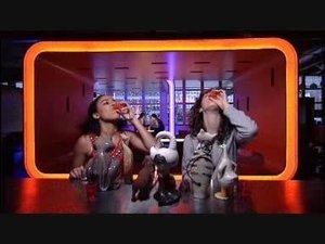 Skins 8. epizoda