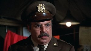 M*A*S*H Šéfchirurg kdo?