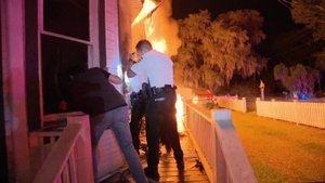Cops 17. epizoda