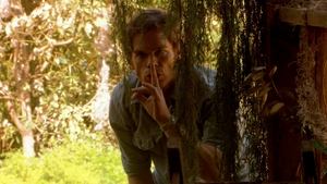 Dexter Na nejbližší odbočce zahněte vlevo
