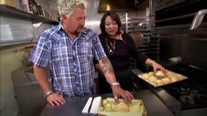Diners, Drive-Ins and Dives 3. epizoda